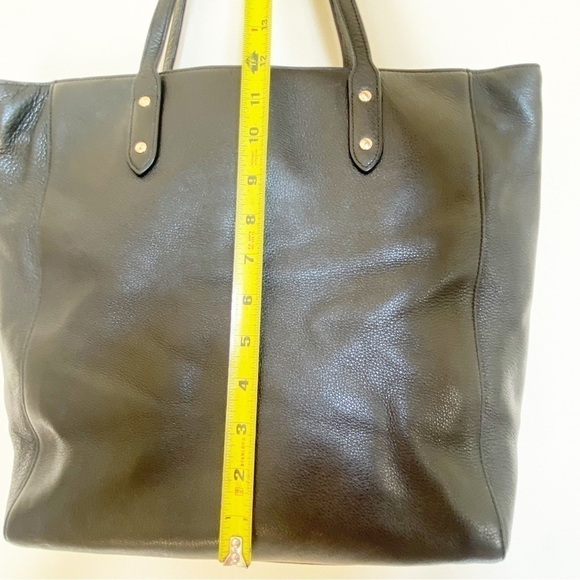 COACH F12184 Black Pebbled Leather TOWN Tote Shoulder Bag Purse Gold Hardware - Picture 9 of 16